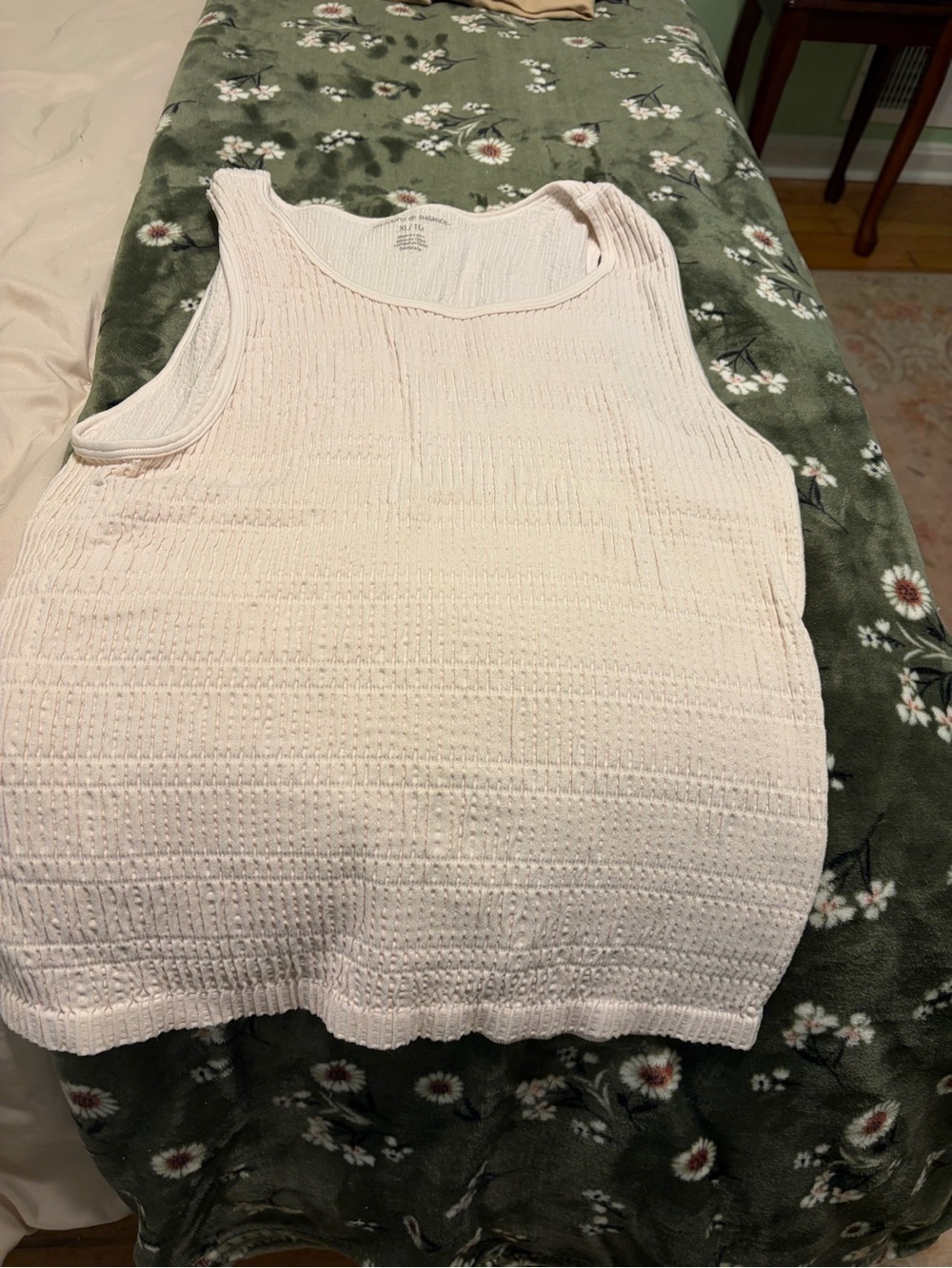 Women’s Textured Cream Tank Top - Classic Scoop Neck